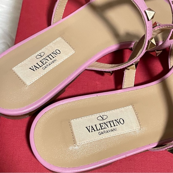 VALENTINO GARAVANI
Rockstud Caged Leather Flat Sandals Pink - Picture 3 of 11